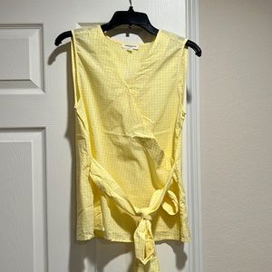 V NECK YELLOW TOP